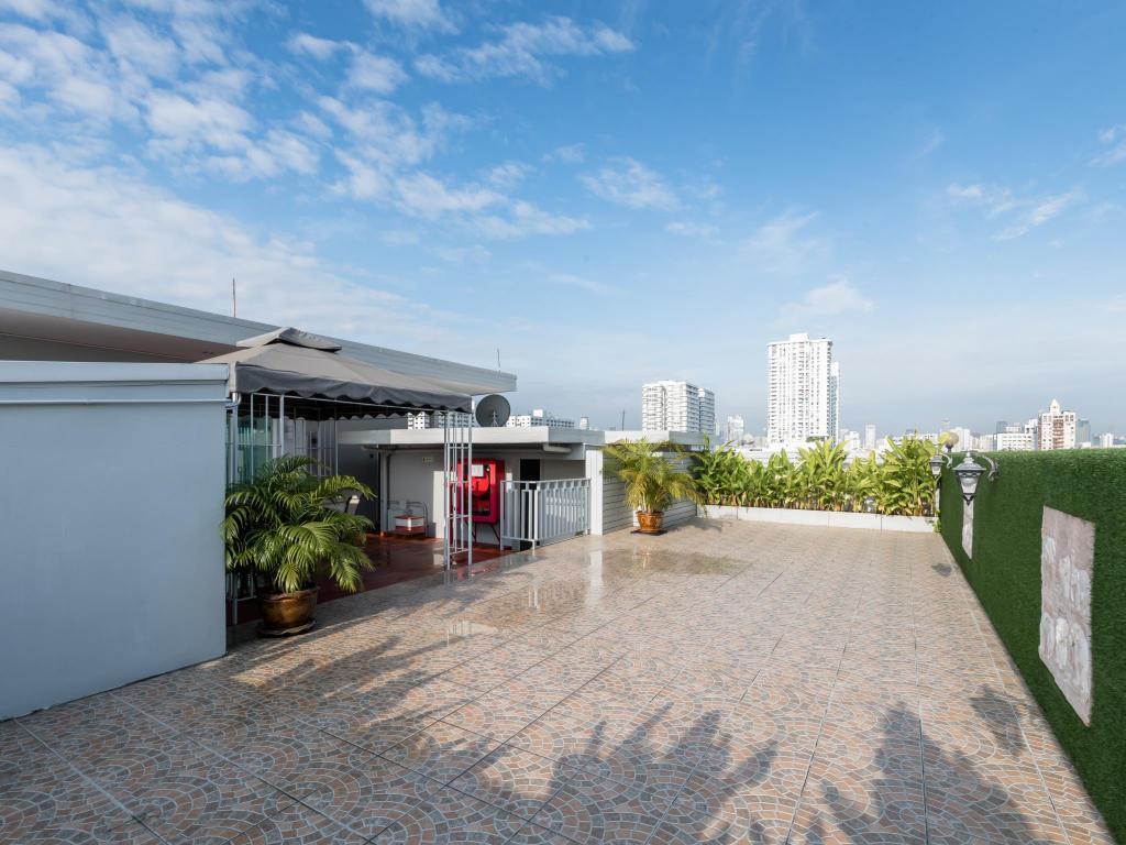 United Residence Ekamai Bangkok Eksteriør bilde